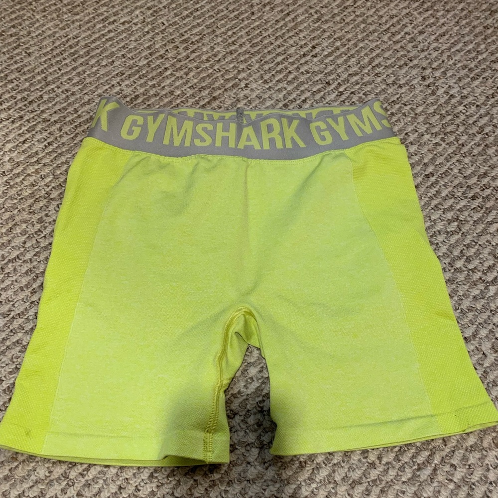 COPY - Gymshark short biker shorts